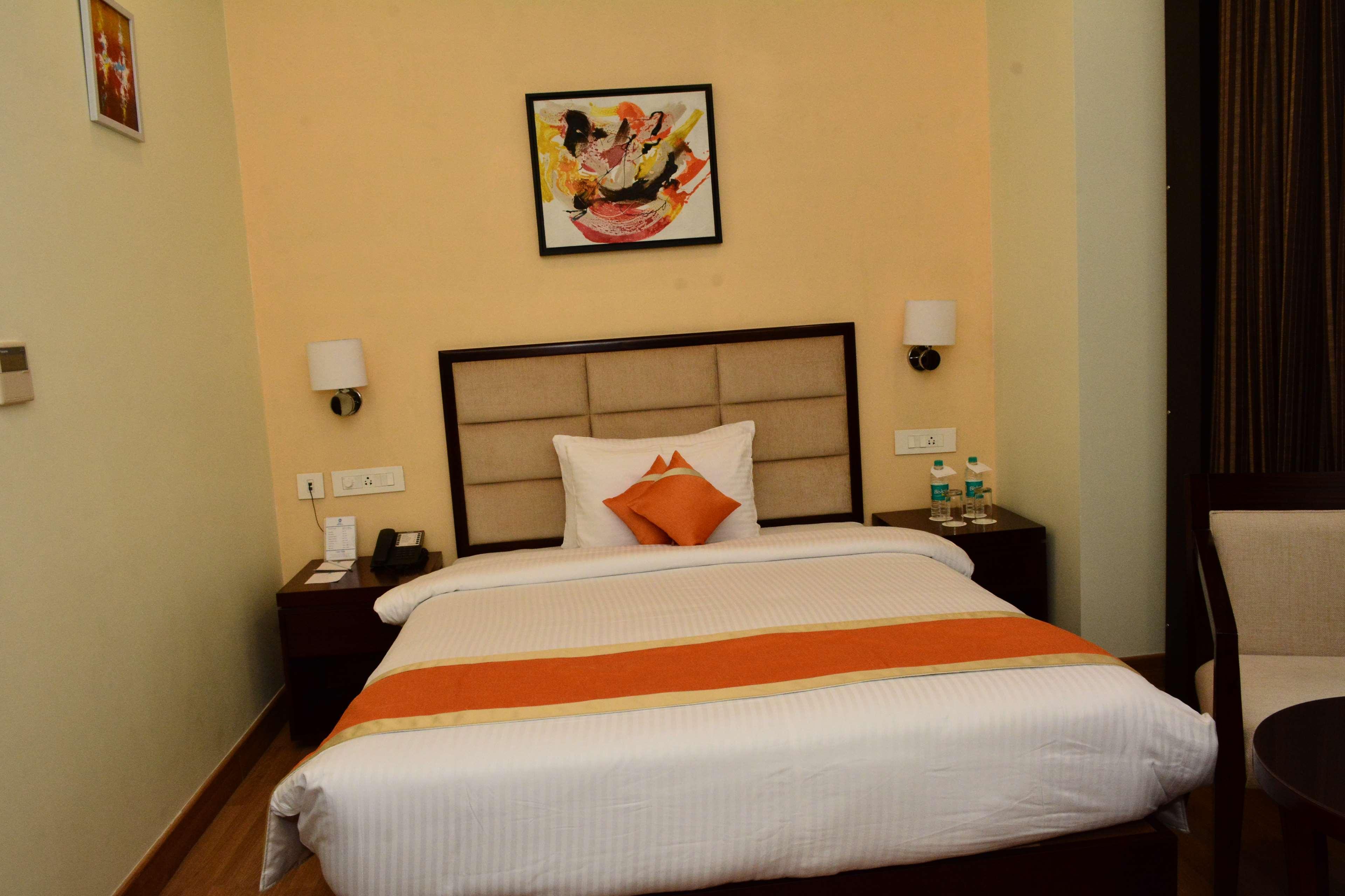 Hotel Sagar Sona Lucknow Ruang foto